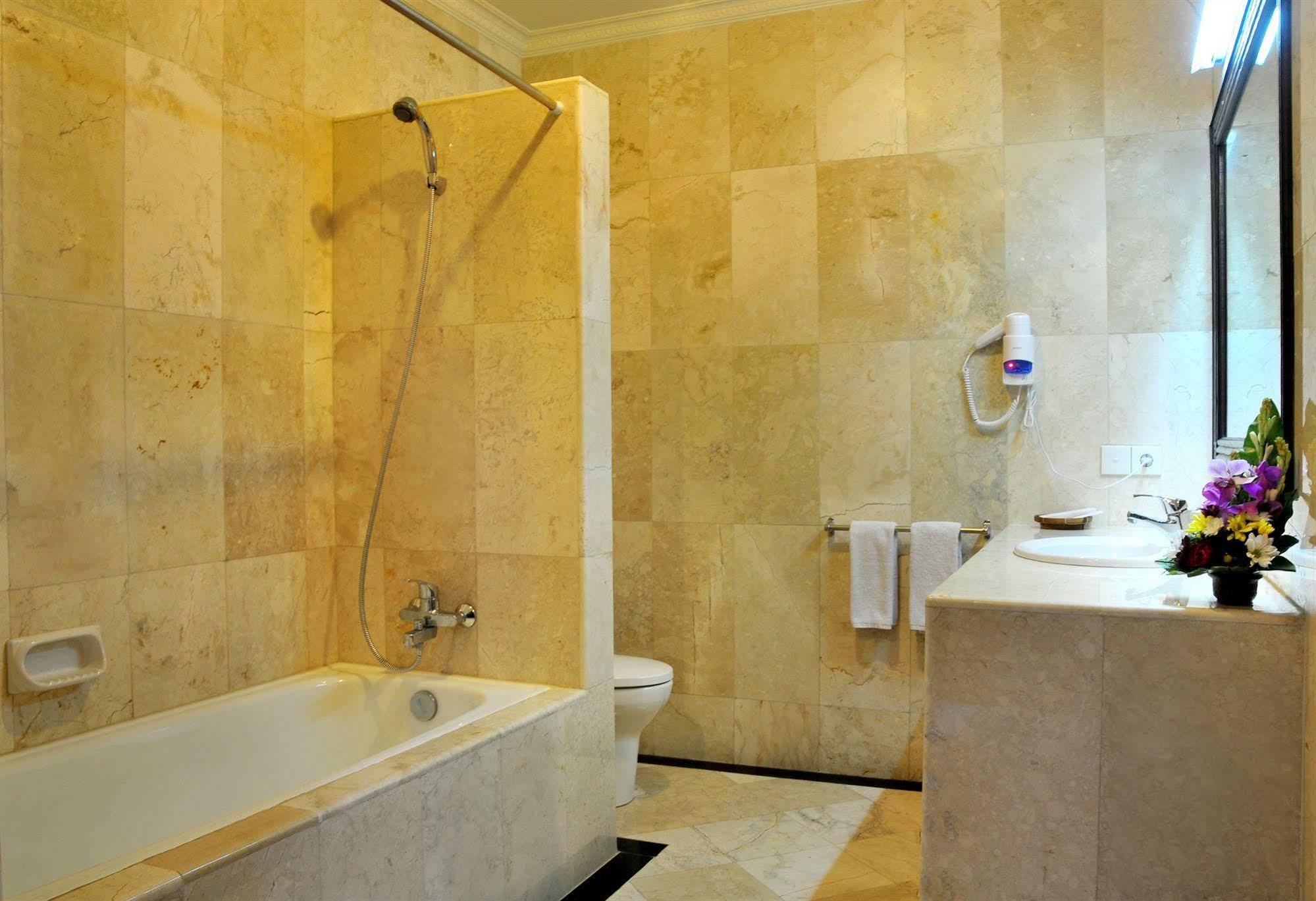 Puri Yuma Hotel デンパサール エクステリア 写真